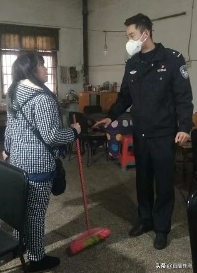 超硬核防疫中国,抗击疫情党员冲在第一线超燃