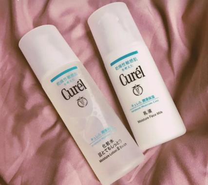 20年老阿姨水乳测评：AHC青铜，珂润修复补水两不误，别用神仙水