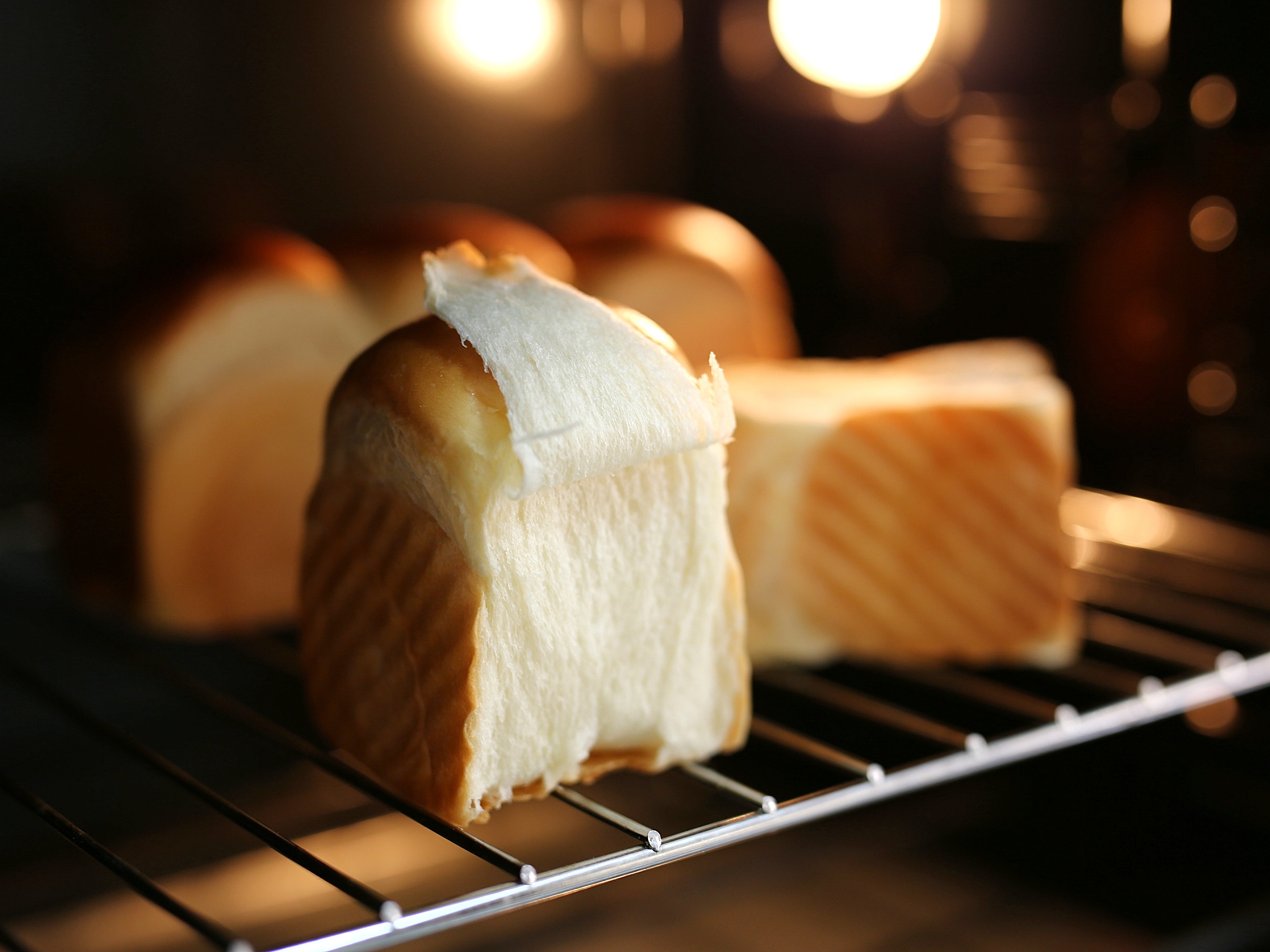 自制吐司怎么样不粘模具,自制吐司怎样不干