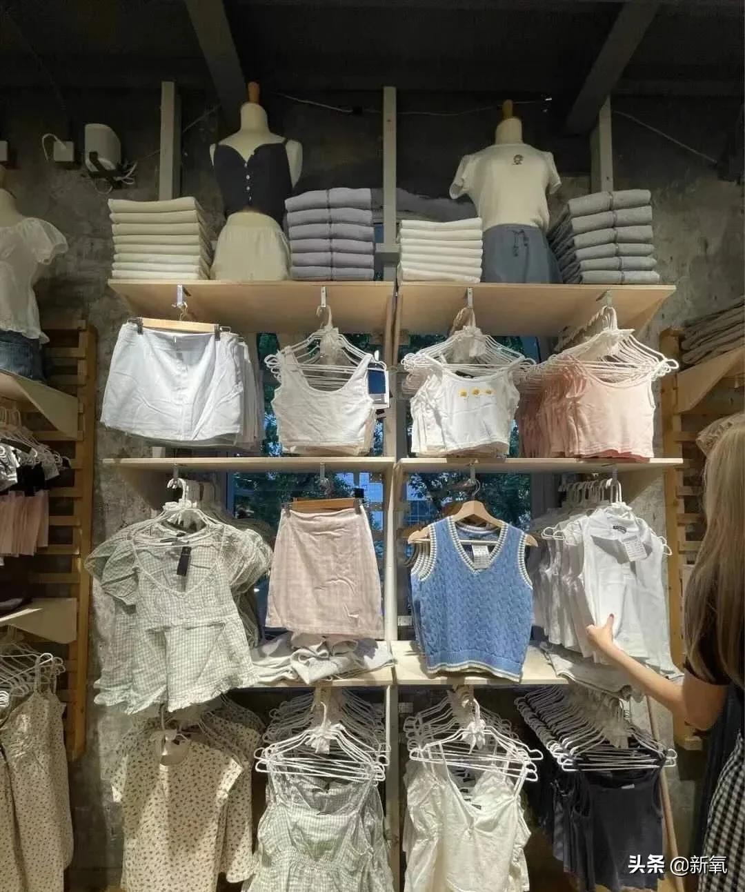 当不成BM店员还能“哭出声”…姐妹你清醒一点