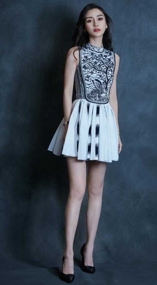 baby大长腿有多细,baby的腿好不好看