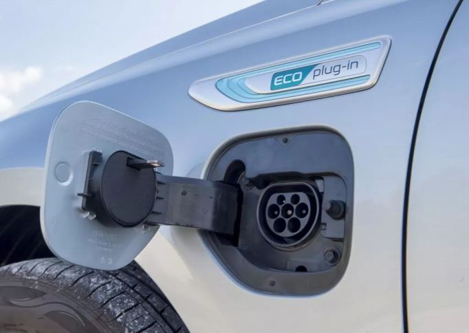 k5phev插电混动性价比,k5phev最新款