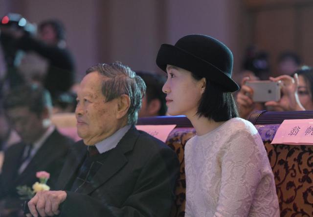 杨振宁和翁帆哪年结婚,翁帆与杨振宁现在婚姻如何