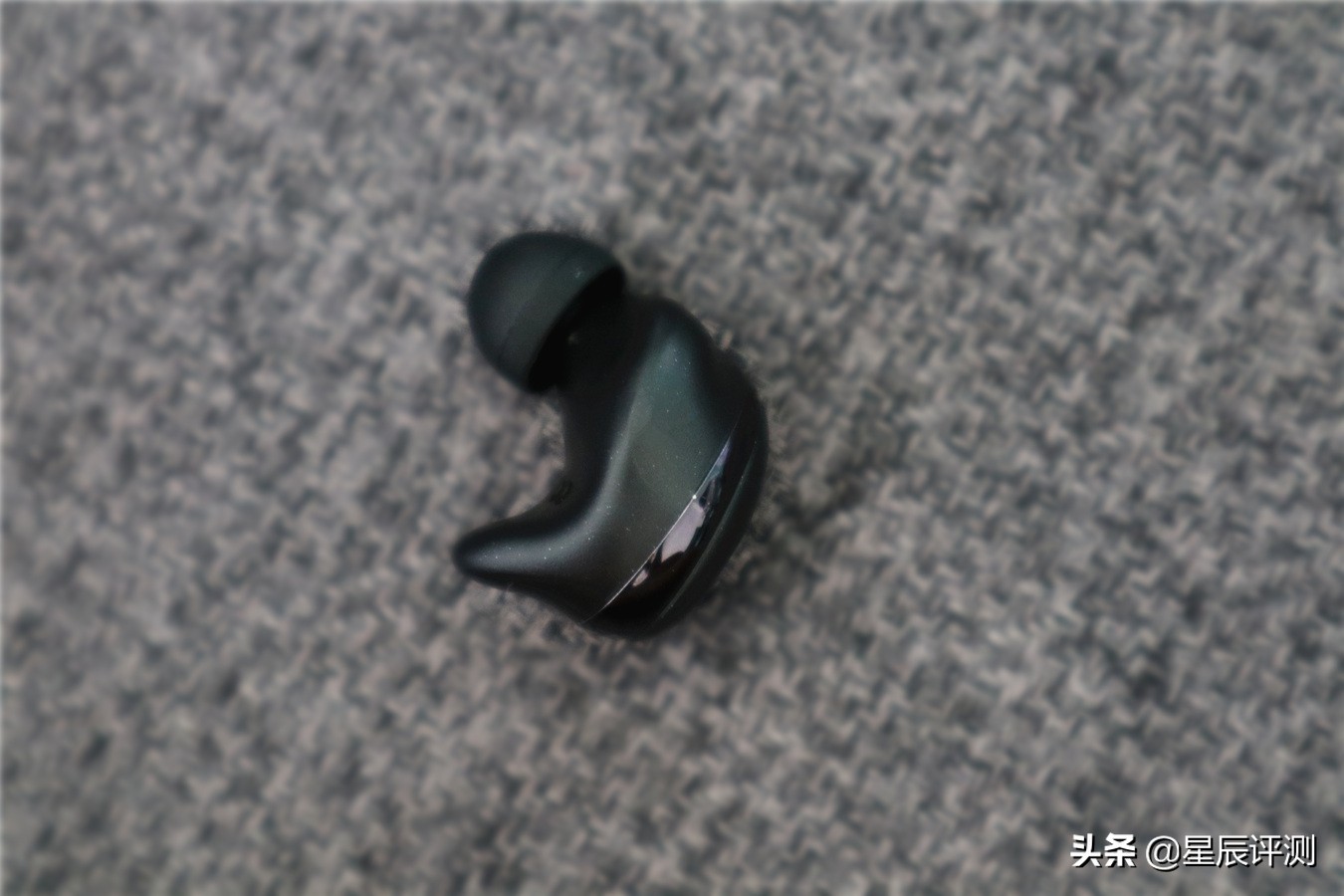 较低延迟，IPX5级防水，耐尔金NILLKINGOTWS蓝牙耳机体验