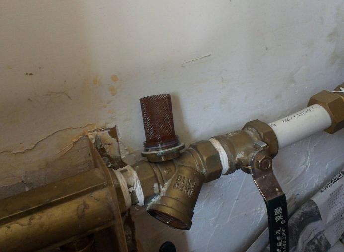 供暖即将结束正确关闭地暖方法,停暖后地暖系统的维护措施