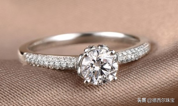 自己在家怎么鉴定钻石的真假,鉴别钻石最简单方法