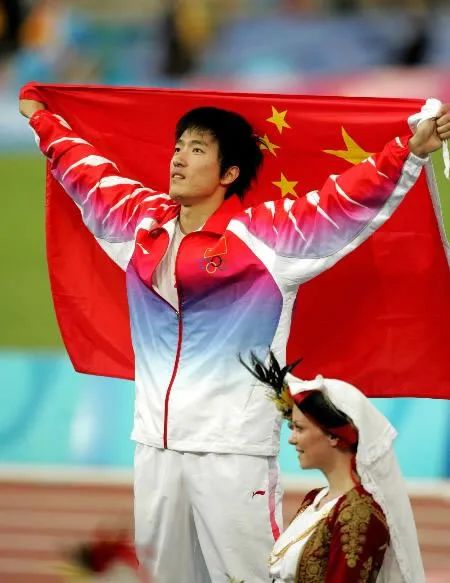 奥运冠军杨倩被网友怒批,奥运冠军杨倩最新消息