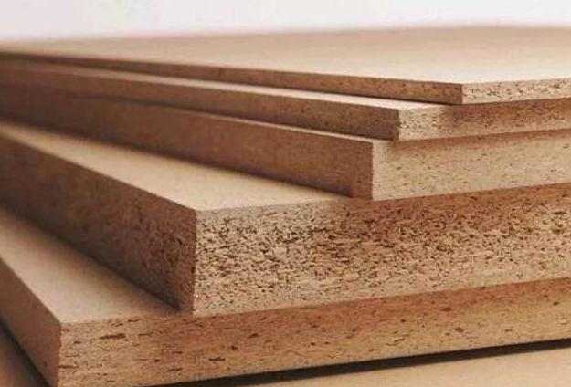 颗粒板橡木和松木哪个好,颗粒板和实木板哪个容易发霉