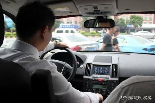 说滴滴司机能赚钱?跑了3年滴滴都是泪,为什么还在坚持?