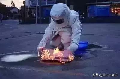 再次发生！2例！酒精消毒引发严重烧伤，关键时刻这样自救！