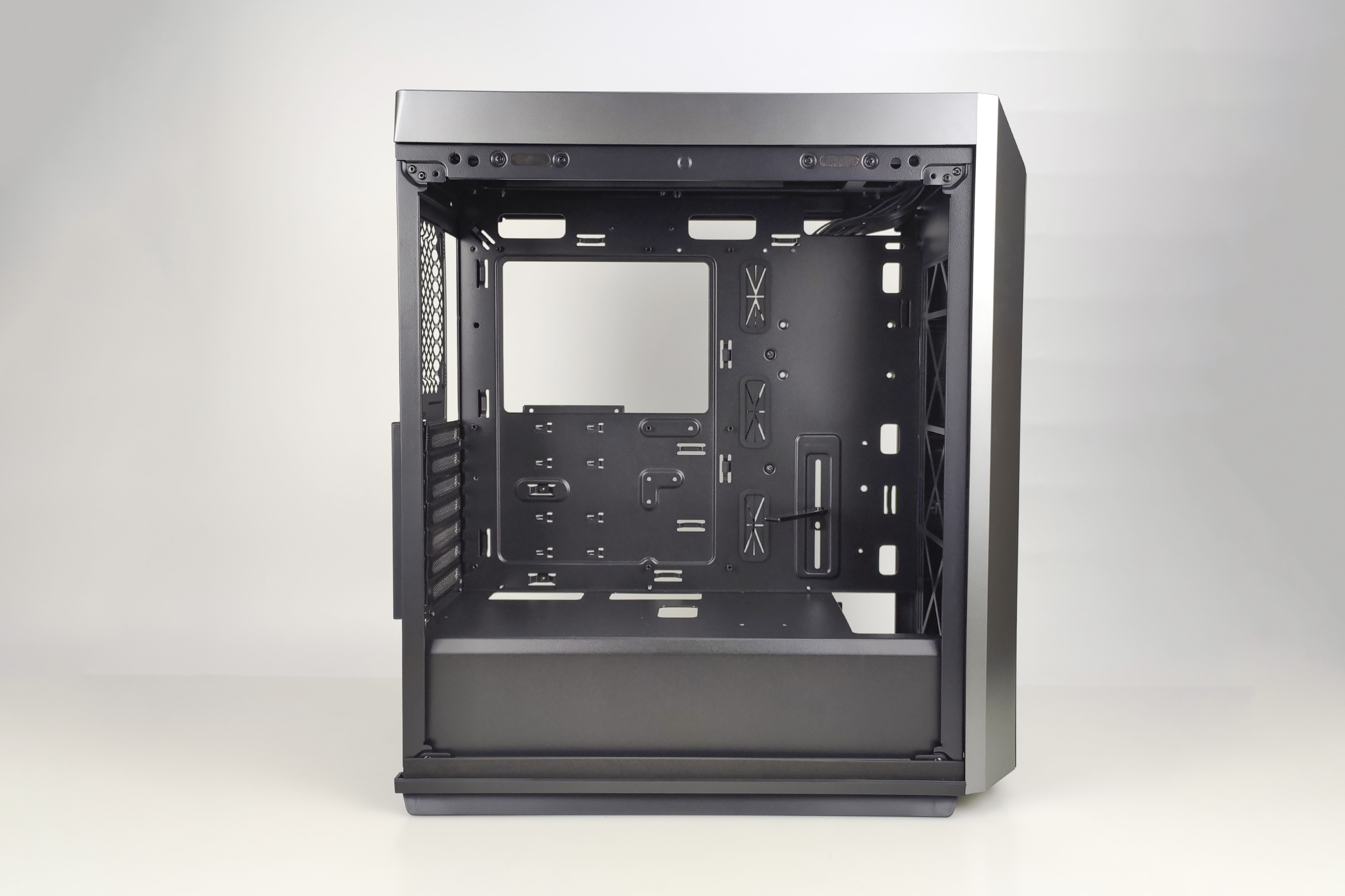 九州风神cl500机箱玻璃炸了,九州风神cl500机箱可以装4070ti吗