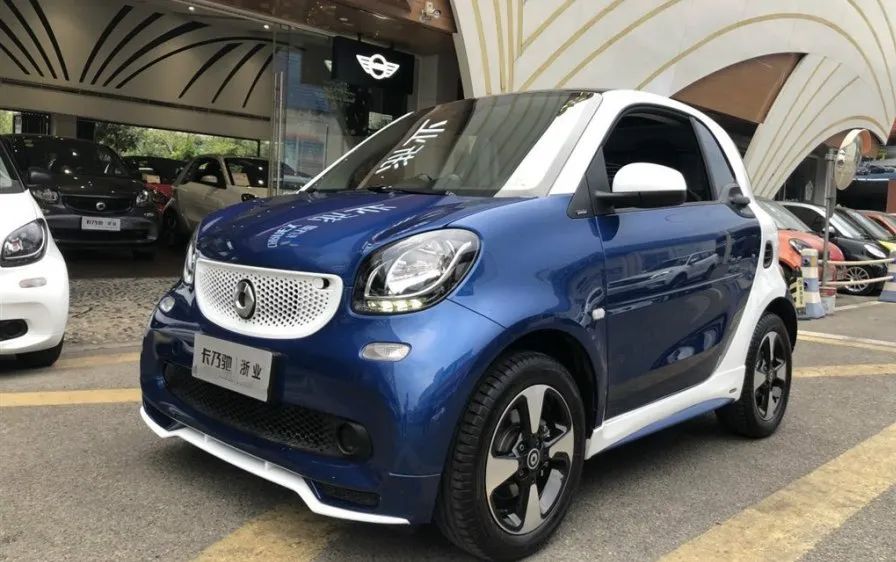 二手车转型专营店靠谱吗,二手车行发展趋势