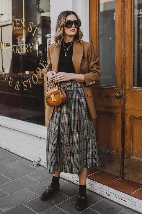 别再露脚踝了,今冬不流行露脚踝了露袜才更时髦