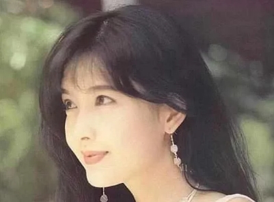 倪震对周慧敏的第一印象,倪震与周慧敏私下关系