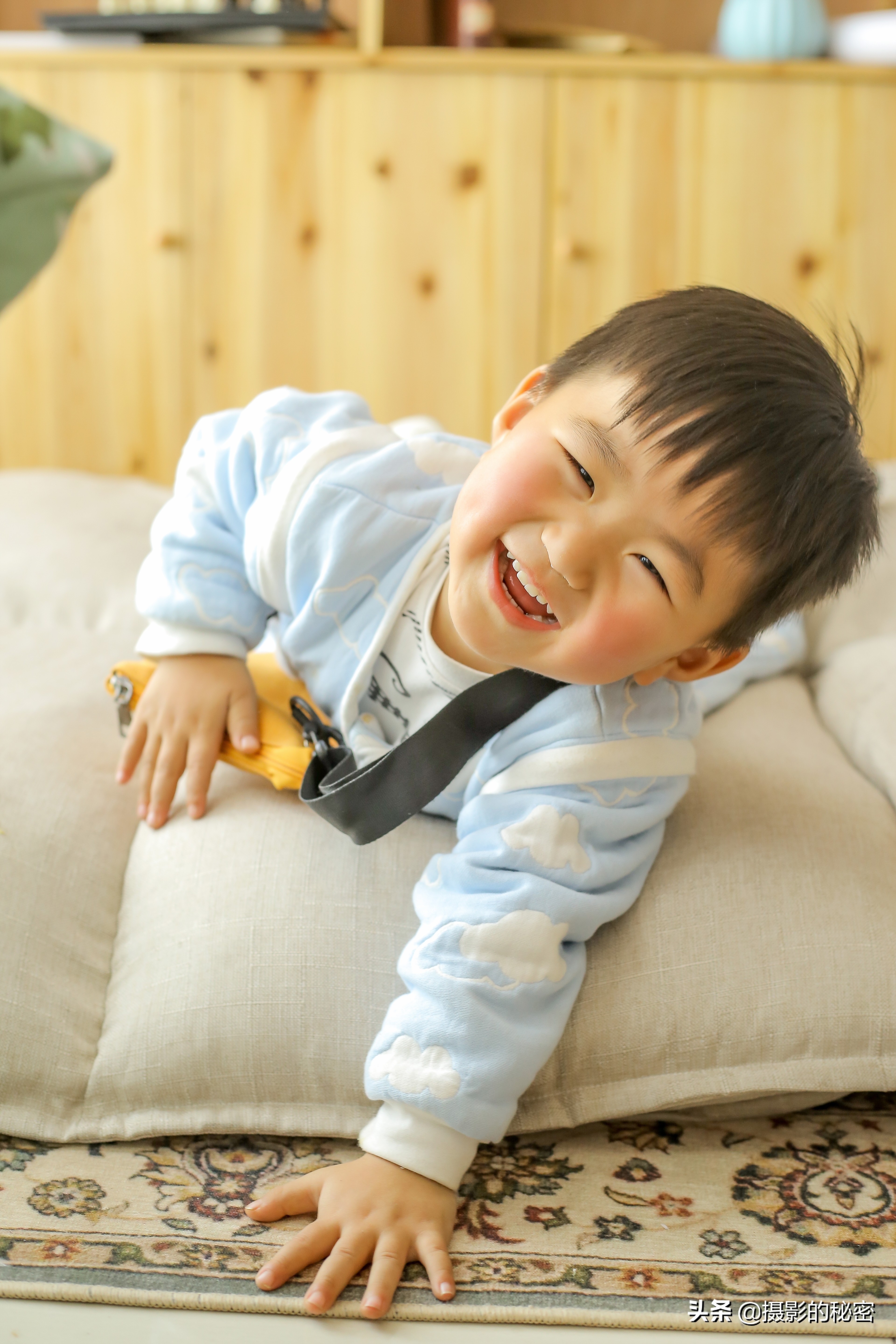 专访|从300元的助理,到10000+的摄影总监:我把客人变成了爱人