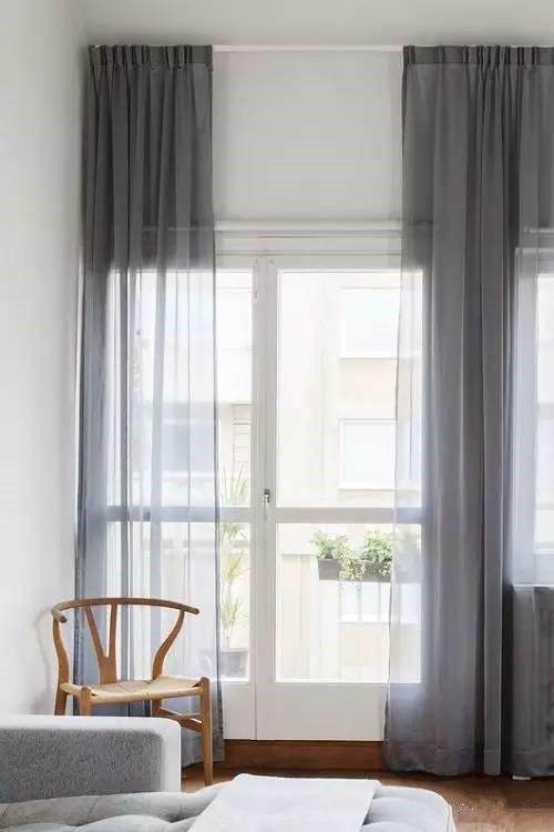 卧室窗帘选什么材质经济实惠,家装用什么颜色窗帘最好