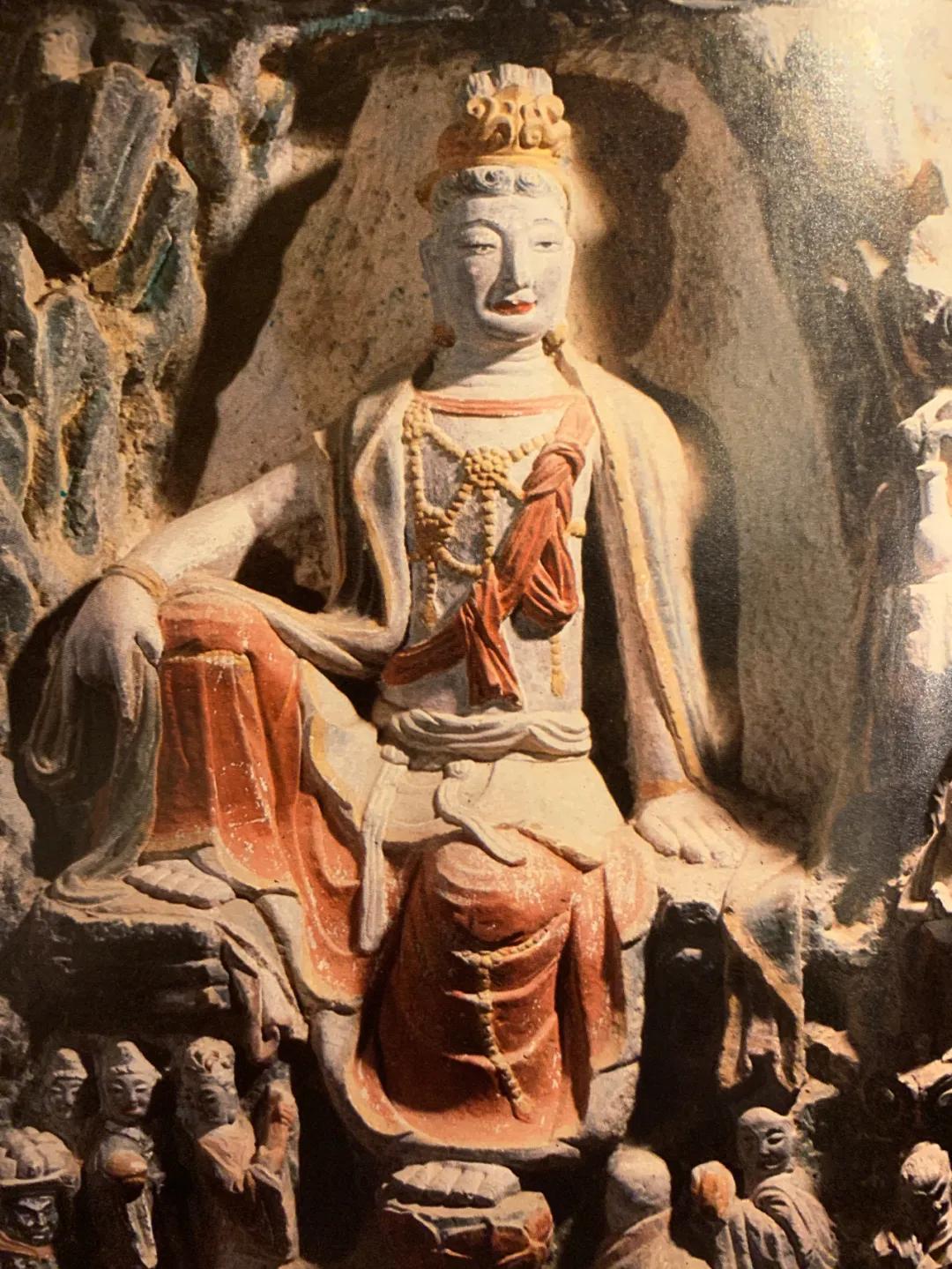 走进春天的秘密花园,走进佛教圣地