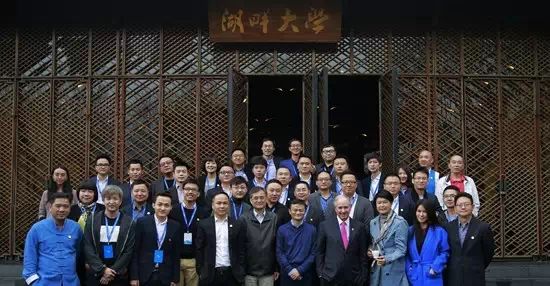 许家印靠银行发家视频,许家印及恒大近况