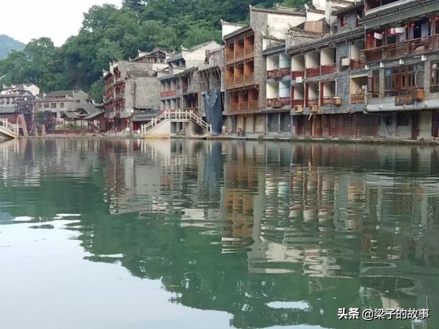 湘西明珠凤凰古城位于哪个省,湖南省湘西市凤凰古城