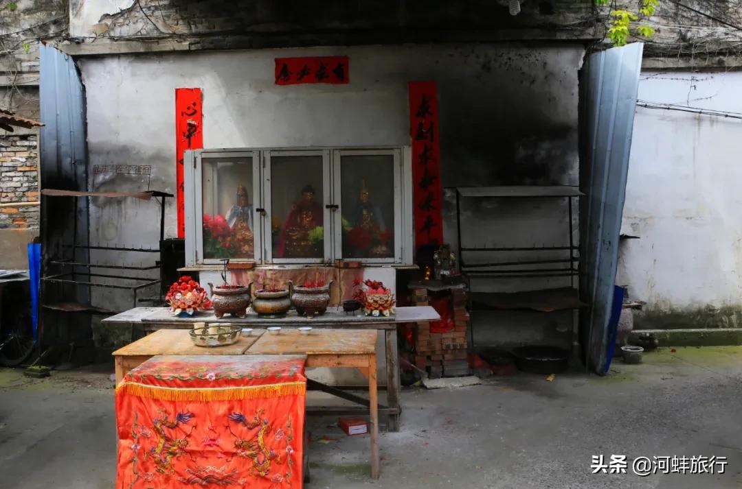 浙江仙居县(2)·文明楼下的东门老街,西门蒋宅里的三透九门堂