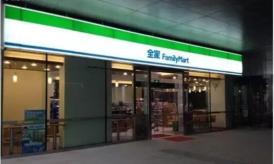 麻小搭配劣质酒精的夏夜又来了，喝了这杯忘情水，做个渣渣不后悔