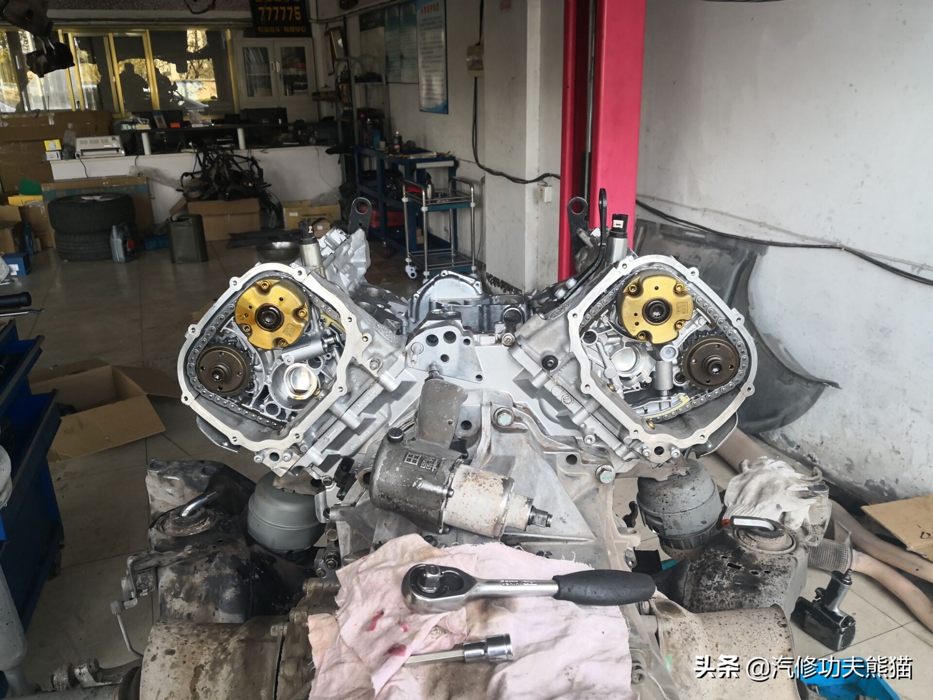 16款奥迪a6l2.5自吸发动机漏油,奥迪a6l2.4免拆烧机油处理靠谱吗