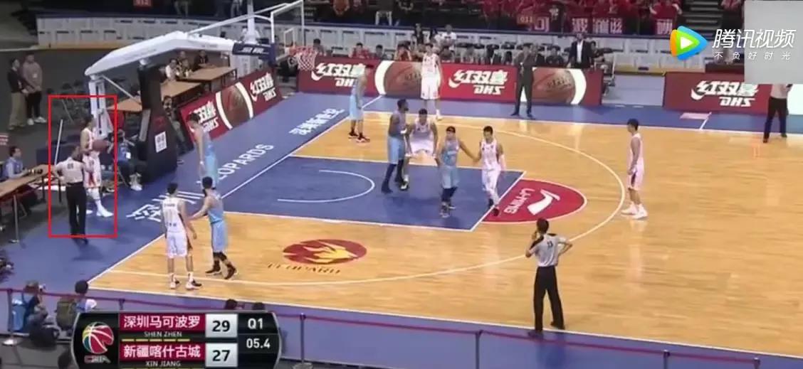 离奇！CBA同日出现4打5与5打6怎么回事?裁判业务水平太低