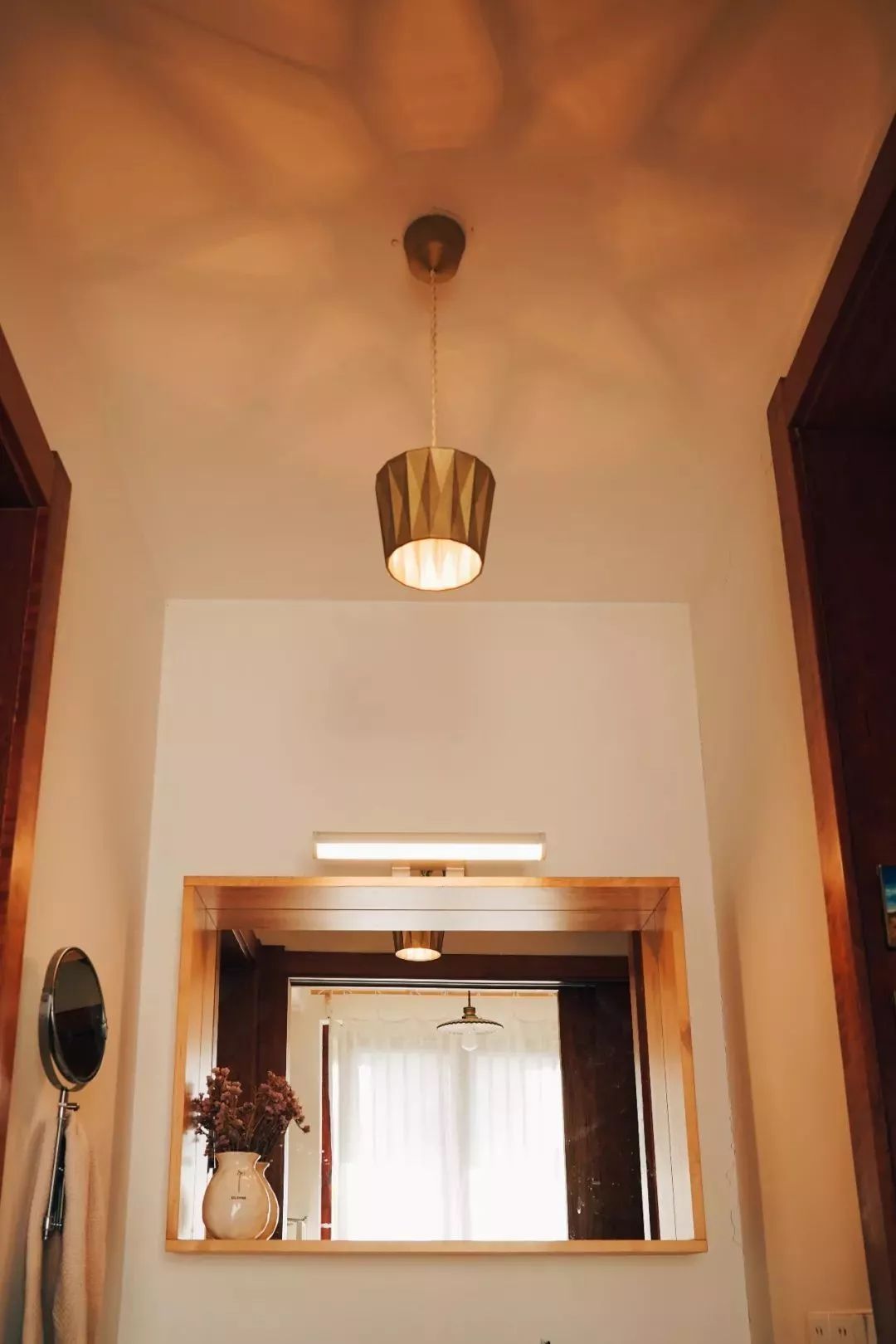 90后花9000元爆改老房子,90后夫妻精心改造精装房