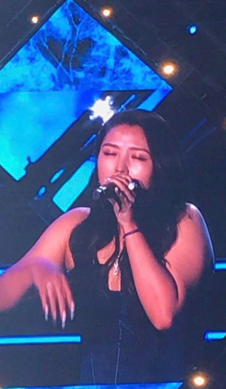 大型尴尬！一件山寨货四连撞，明星工作室都不通网吗？