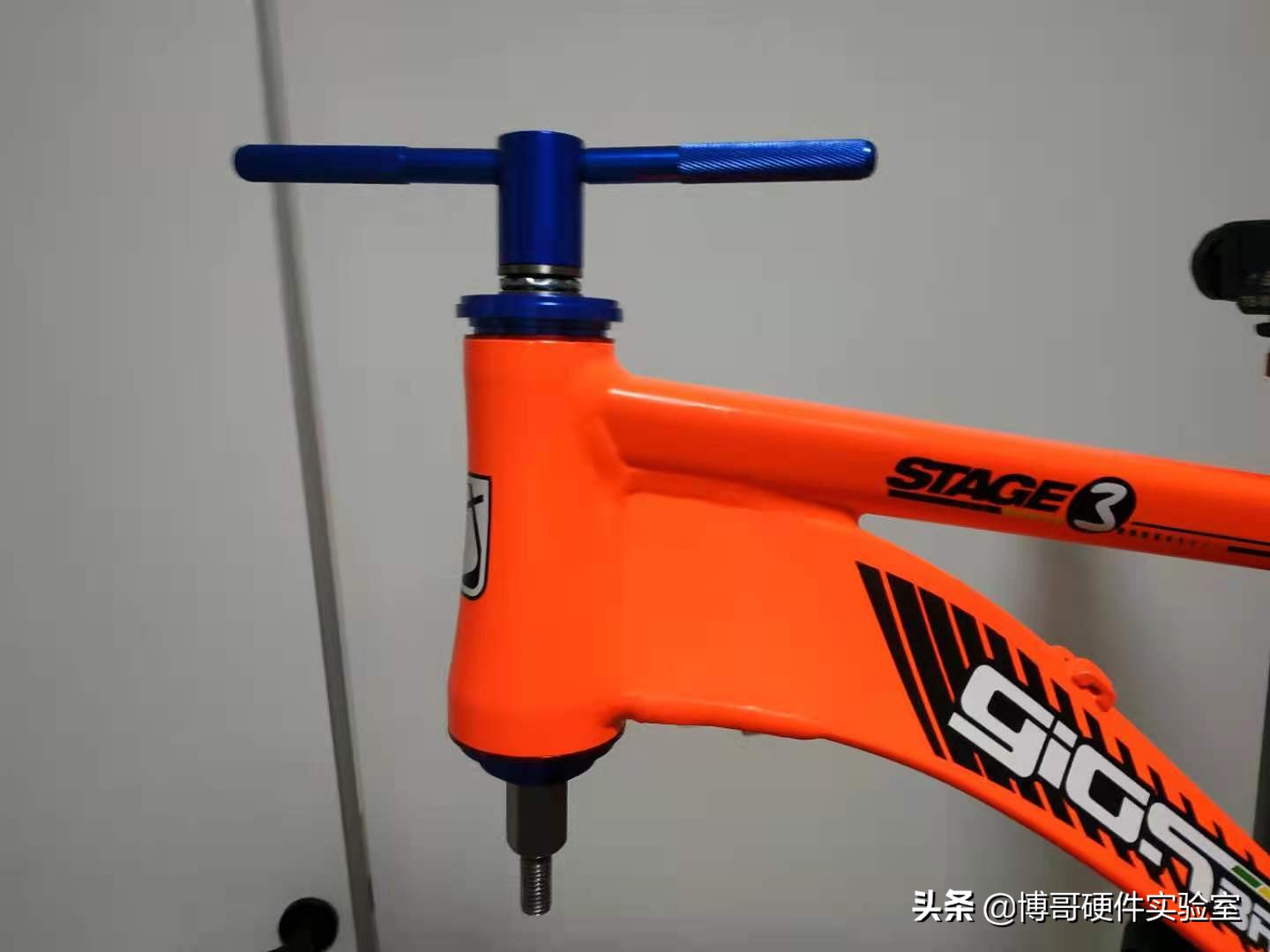 速降山地车装车视频,速降山地车开箱装车