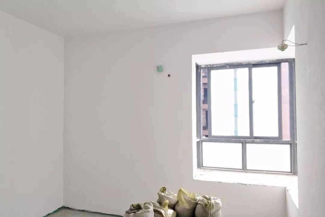 工地石膏气泡,石膏自流平施工起泡处理