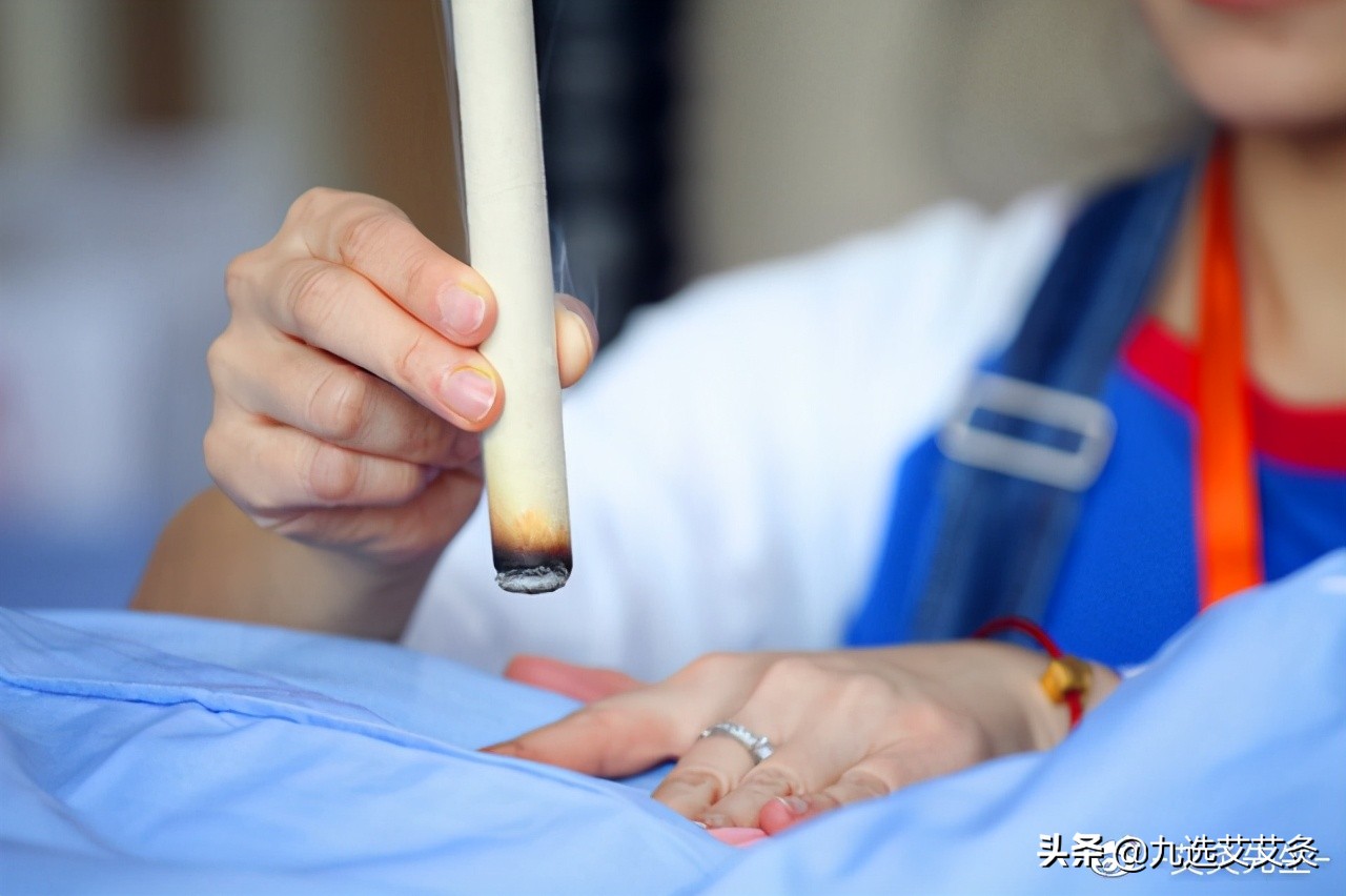 面部艾灸后皮肤痒和起疙瘩,艾灸治疗皮肤肿痒