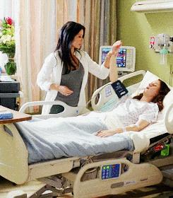 兰芝隔离是绿色的好还是紫色的好,兰芝隔离的颜色该怎么选