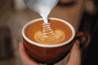 情感化设计竟让一用就坏的榨汁机在30年卖出百万件