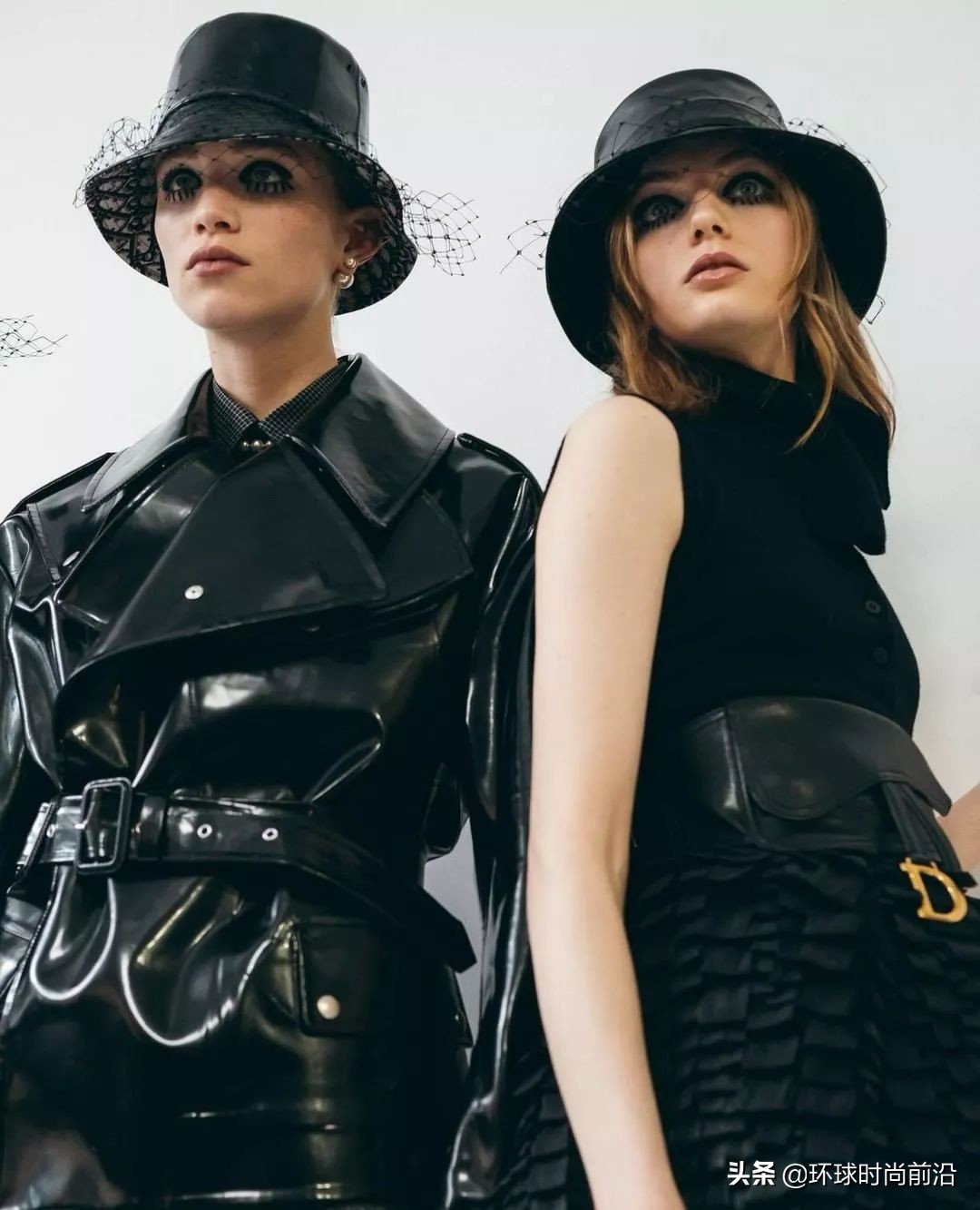 适合冬季脸大显脸小的帽子 (大圆脸适合什么帽子秋冬)