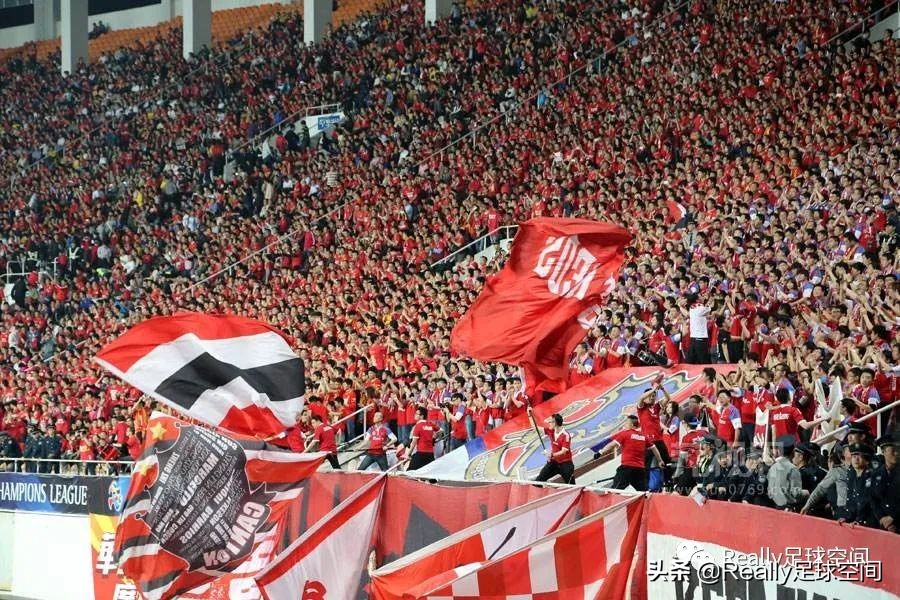 中国未来新的专业足球场,成都将建12个专业足球场