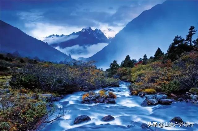 神山十大徒步路线图,川西小环线自驾攻略青绕神山