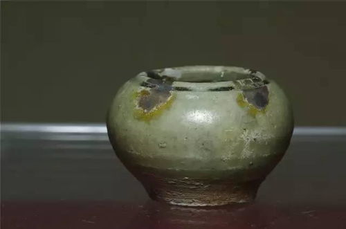 水盂鉴赏,乾隆青花山水水盂的鉴赏总结