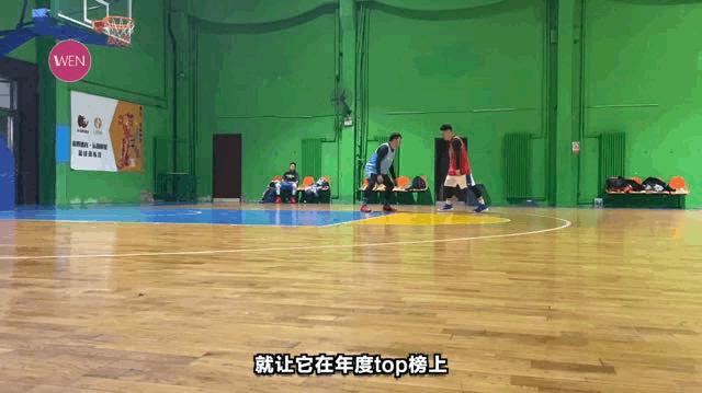 前后气垫碳板,前后气垫加碳板的跑鞋