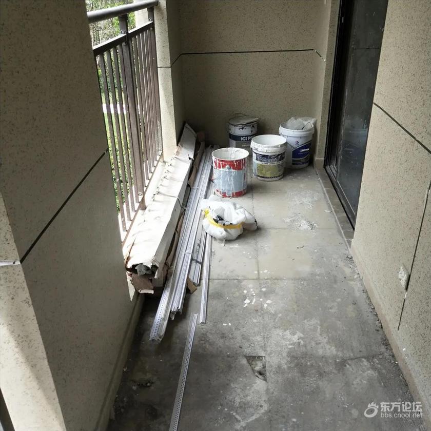 业主新房还没交付就住了工人,毛坯房为什么被业主强行入住