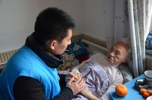 父母八旬还健在未必是好事,父母90还健在是件好事吗