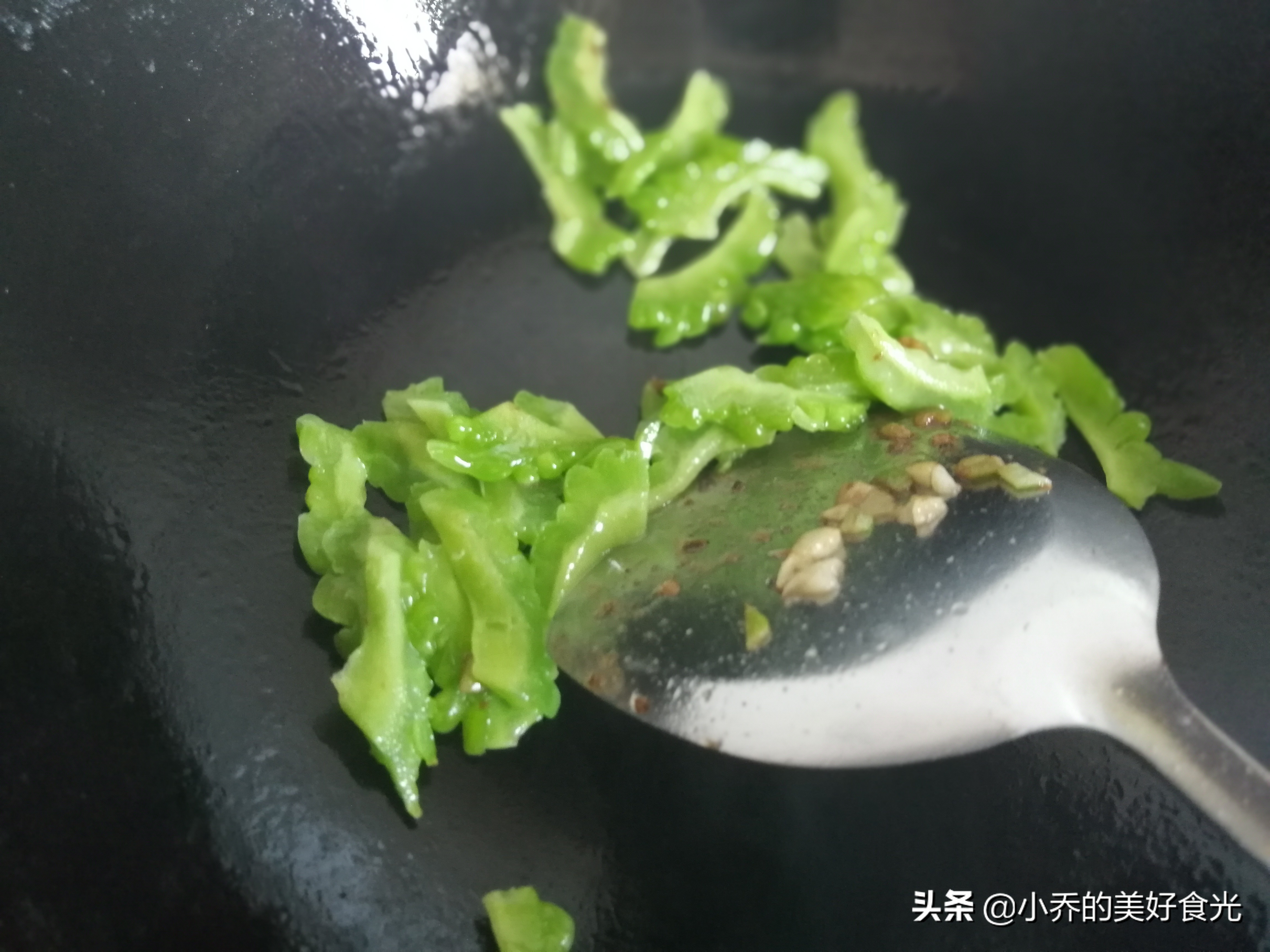 牛肉这样炒不柴不老,牛肉与什么搭配炒最营养