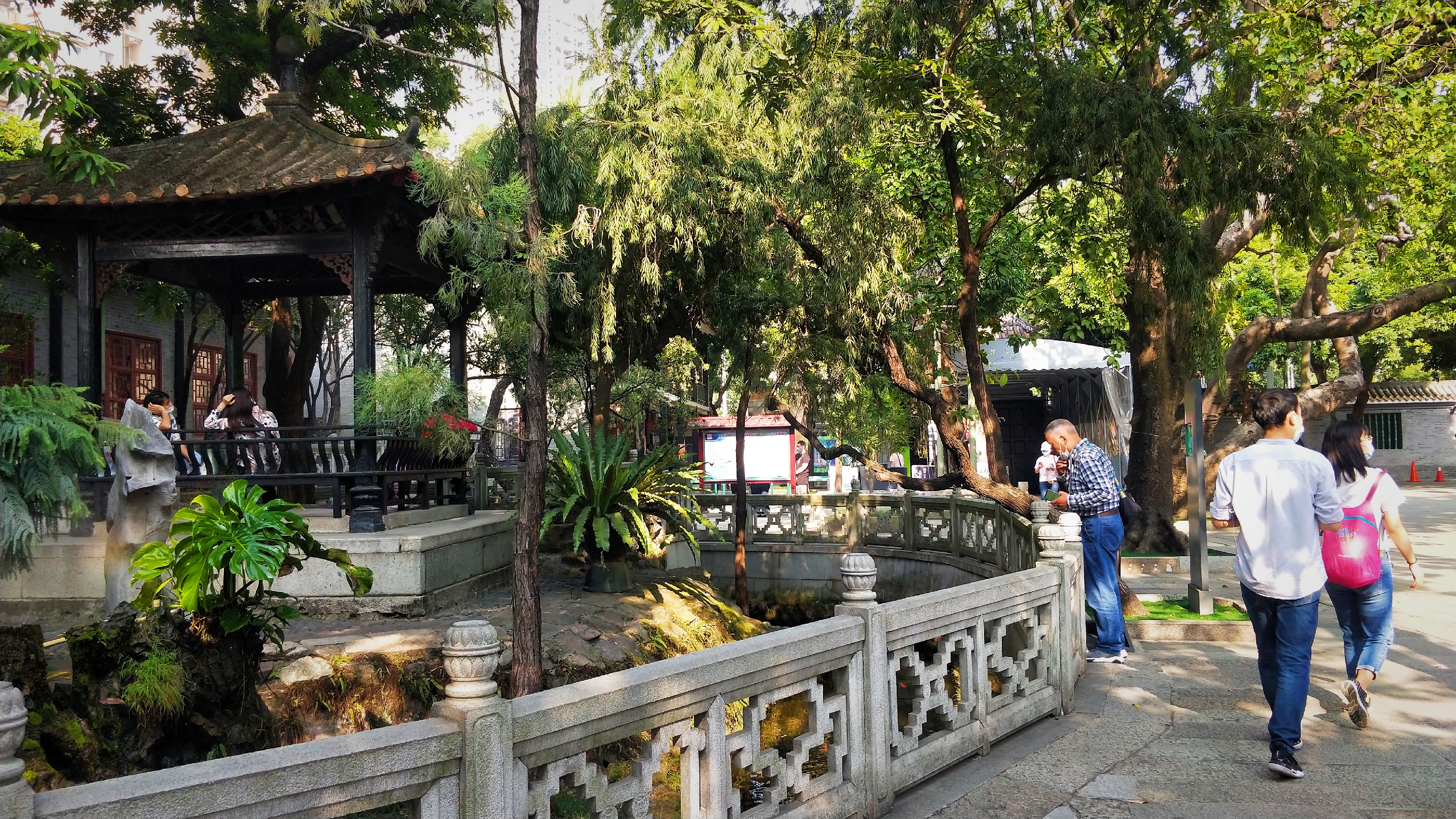 羊城八景彩色玻璃,顺德清晖园羊城八景图片