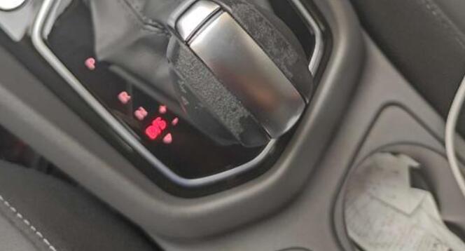 捷达vs5半年多了质量怎么样,大众捷达vs5电瓶亏电怎么办