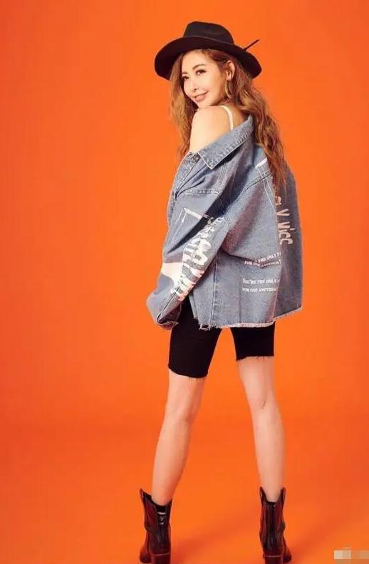 蝴蝶姐姐穿花袄,蝴蝶姐姐有什么作品