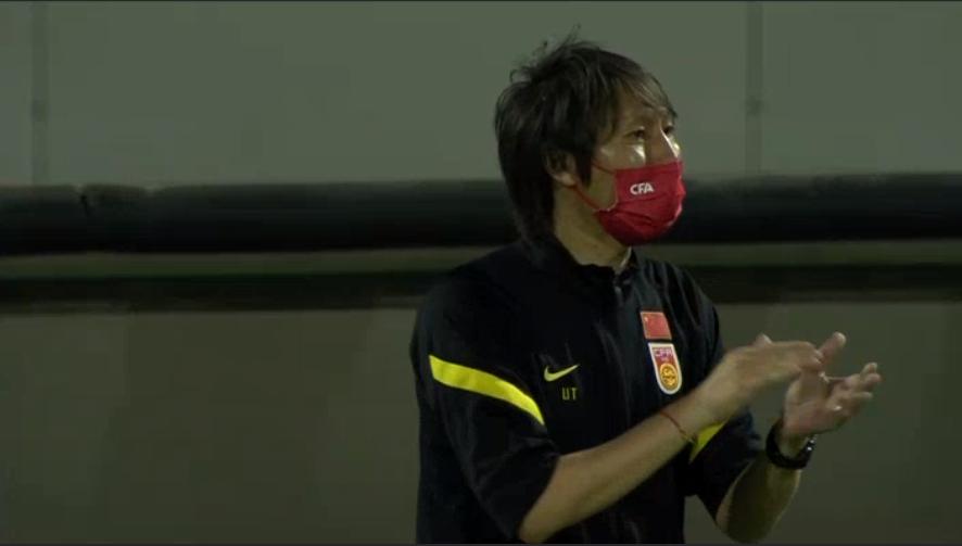 李铁指挥比赛声音,武磊李铁最新视频