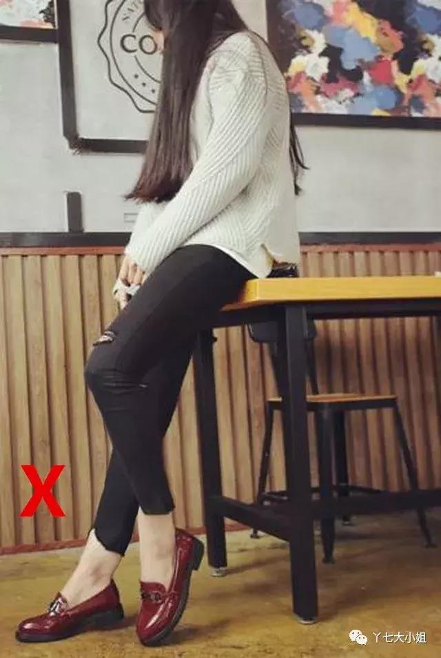 九分裤和长裤哪个显腿长些好看,九分裤和长裤到底哪个好看显腿长