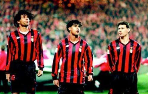 世界十大球队皇马,皇马巴萨巅峰足球战