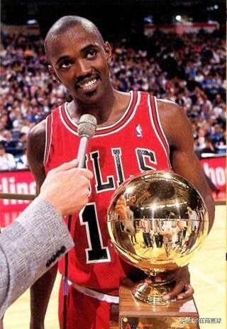 三井寿库里,库里的偶像是什么呢