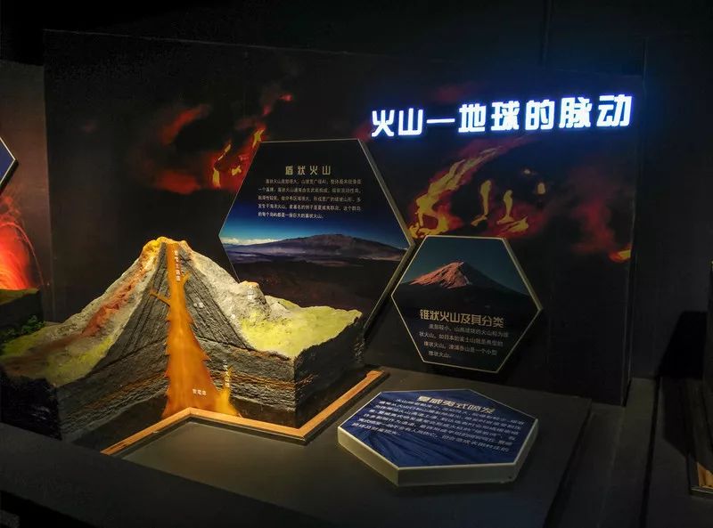 鐏北宀涙毚椋庨洦瑙嗛,鐏北宀涙毚椋庨洦